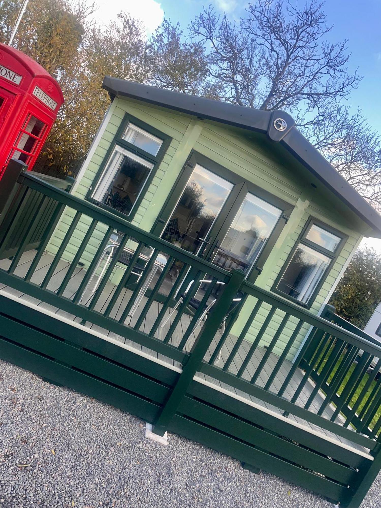 Homely 2 Bed Chalet Tuxford Exterior foto
